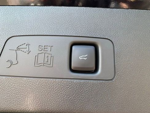 New 2025 Lincoln Corsair Grand Touring image 6