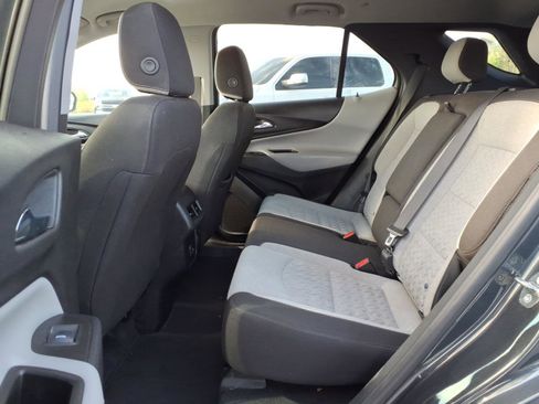 Used 2023 Chevrolet Equinox LT image 11