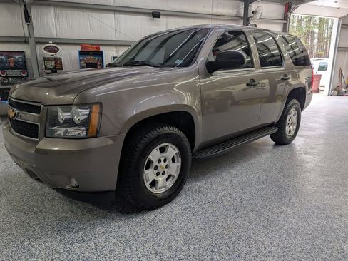 Used 2013 Chevrolet Tahoe 4WD image 1