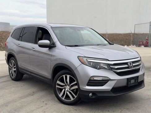 Used 2017 Honda Pilot EX-L image 1