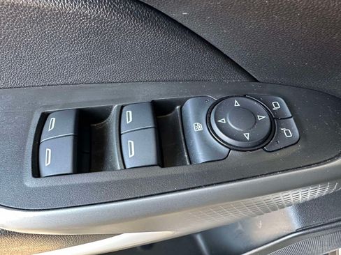 Used 2024 Chevrolet Trax RS w/ Driver Confidence Package FWD image 17