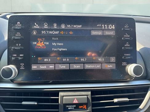 Used 2019 Honda Accord Touring image 26