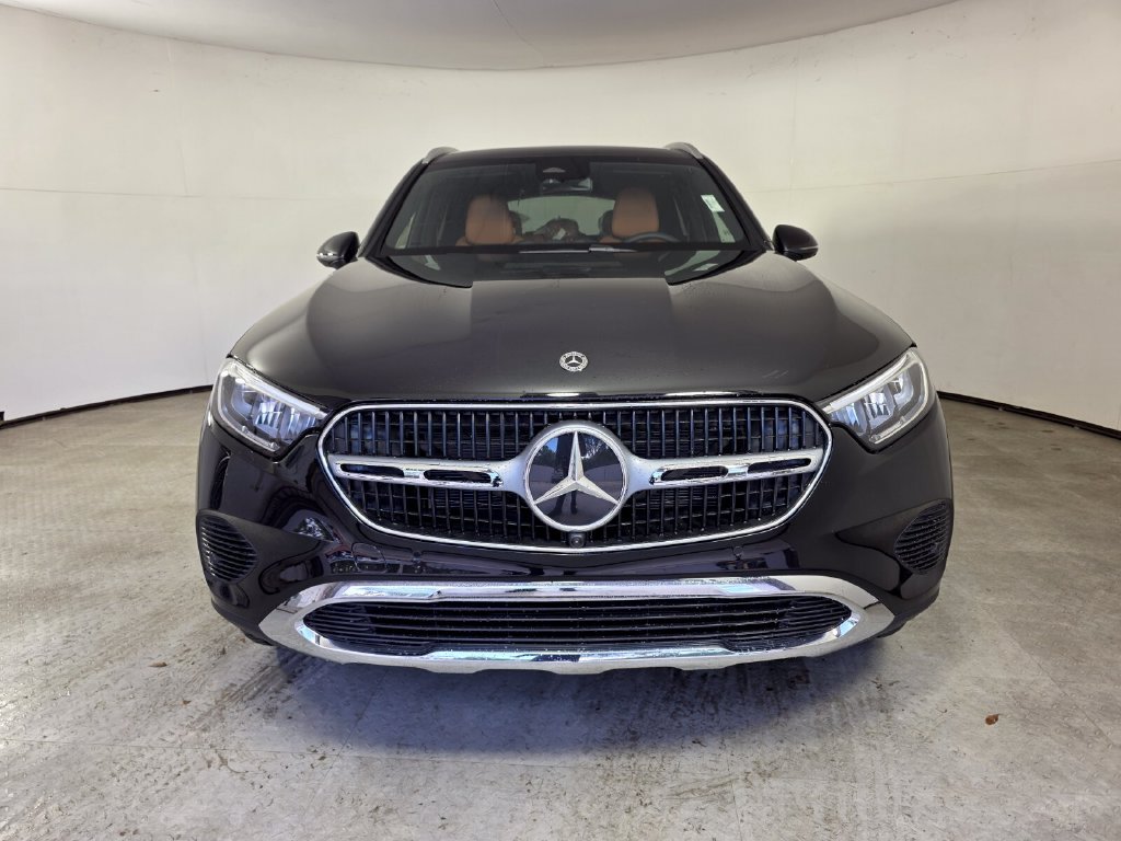 New 2027 Mercedes-Benz GLC 300 image 2