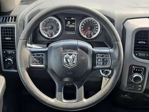 Used 2019 RAM 1500 Express w/ Express Value Package AWD/4WD image 16