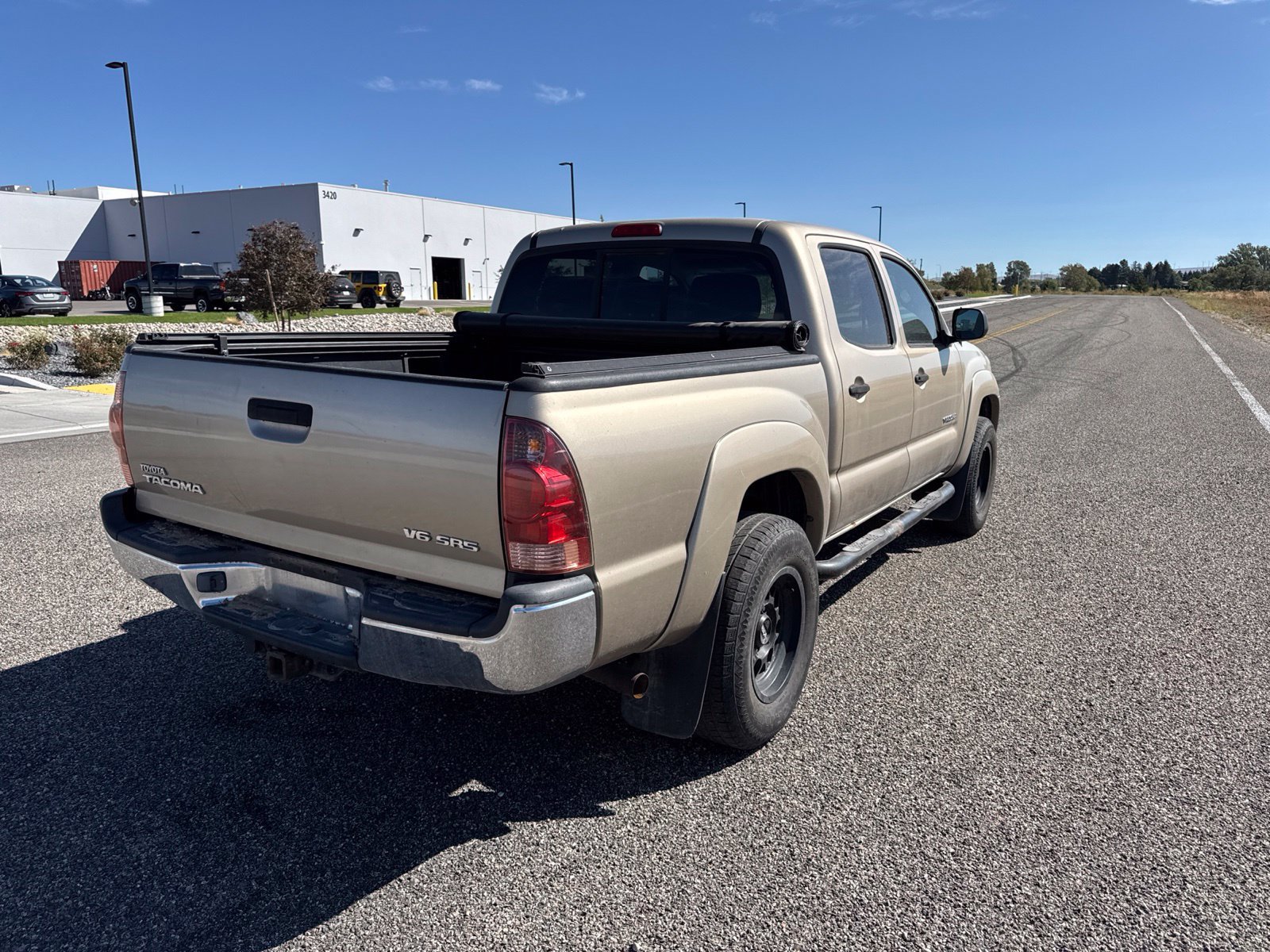 Used 2005 Toyota Tacoma 4x4 Double Cab w/ SR5 Pkg #8 image 7