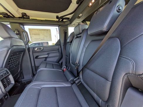 New 2026 Ford Bronco Big Bend w/ Black Diamond Package AWD/4WD image 39