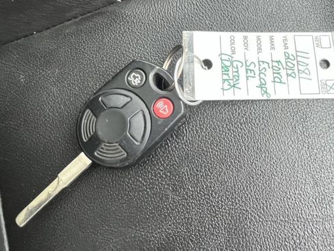 Used 2018 Ford Escape SEL FWD image 27