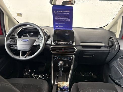 Certified 2018 Ford EcoSport SE image 28