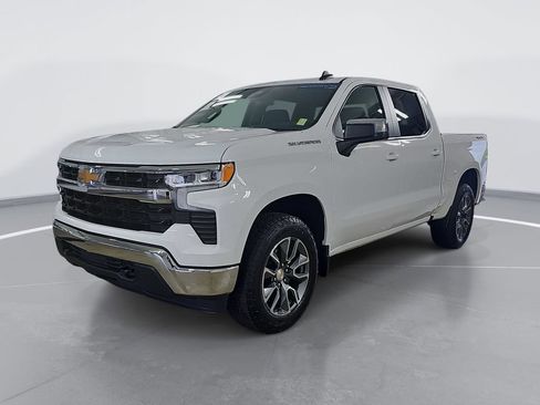 Used 2024 Chevrolet Silverado 1500 LT AWD/4WD image 9
