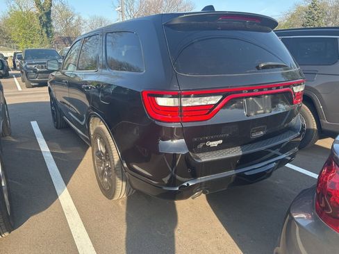 Used 2021 Dodge Durango GT w/ Blacktop Package AWD/4WD image 4