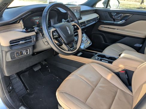 Used 2022 Lincoln Corsair Reserve w/ Elements Package image 10