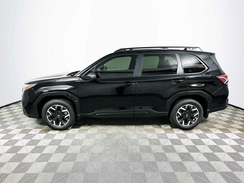 Certified 2025 Subaru Forester Premium w/ Convenience Package #2 image 4