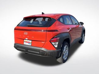 New 2026 Hyundai Kona SE AWD/4WD video 5