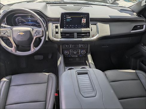 Used 2024 Chevrolet Tahoe High Country RWD image 18
