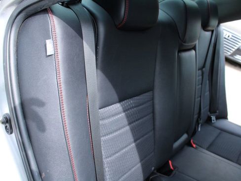 Used 2015 Toyota Camry SE image 22