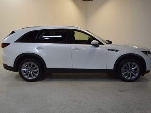 New 2026 MAZDA CX-90 3.3 Turbo w/ Preferred Package image 2