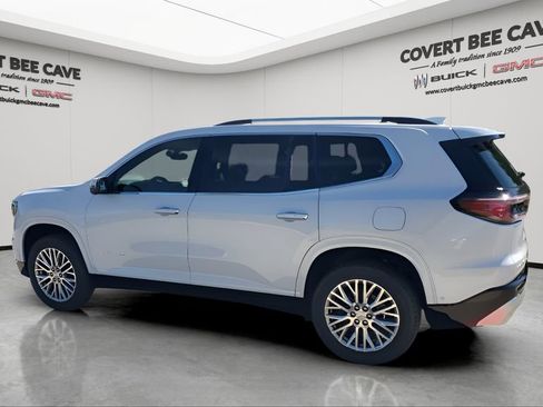 New 2026 GMC Acadia Denali w/ Super Cruise Package image 6