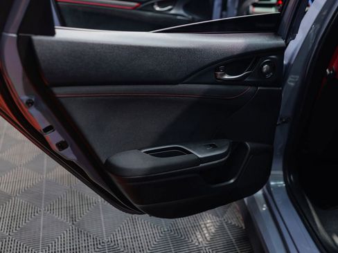 Used 2019 Honda Civic Type R image 35