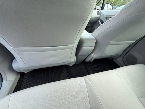 Used 2015 Toyota Prius Three FWD image 12