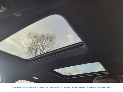 Used 2018 Ford Explorer XLT w/ Equipment Group 202A image 38