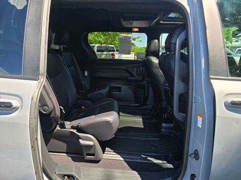 Certified 2025 Toyota Sienna XSE w/ XSE Plus Package AWD/4WD image 12