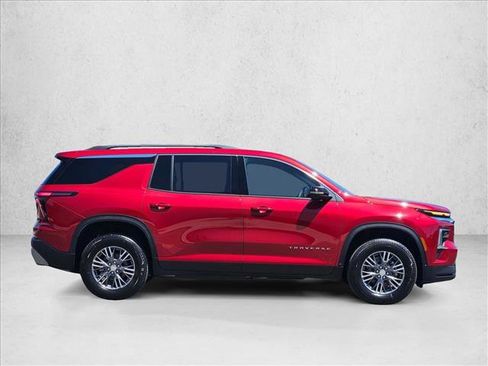 New 2026 Chevrolet Traverse LT FWD image 10