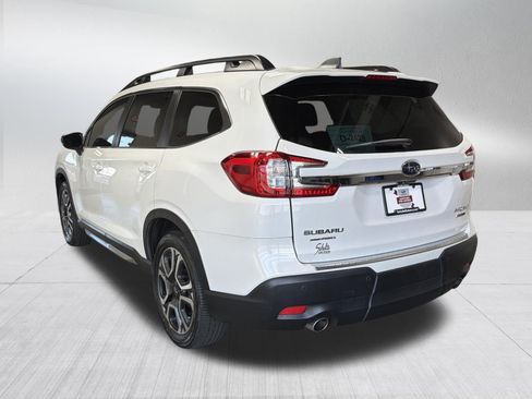 Used 2024 Subaru Ascent Limited AWD/4WD image 5