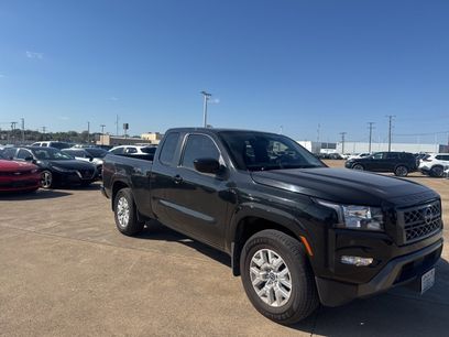 Certified 2022 Nissan Frontier SV