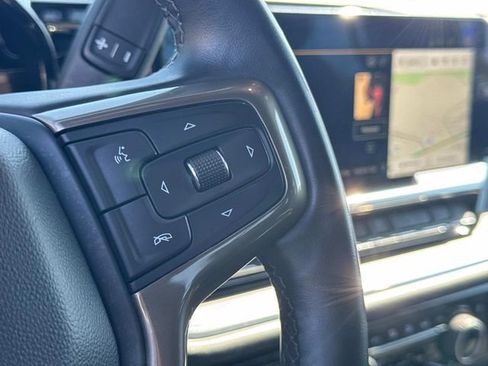 Used 2024 Chevrolet Silverado 2500 High Country w/ Technology Package image 33