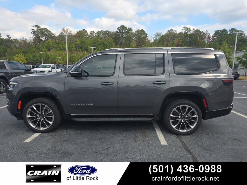 Used 2024 Jeep Wagoneer Series II w/ Convenience Group I AWD/4WD image 1