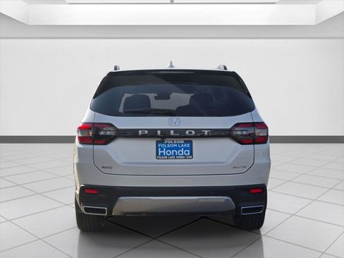 New 2026 Honda Pilot Elite image 5