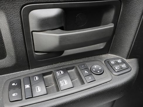 Used 2024 RAM 3500 Tradesman w/ Chrome Appearance Group image 41