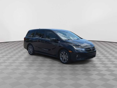 Certified 2026 Honda Odyssey Touring image 2