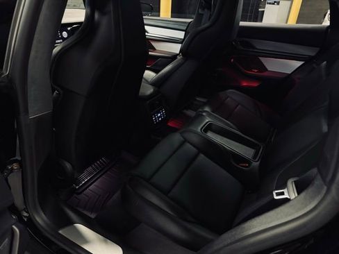 Used 2020 Porsche Taycan Turbo image 21