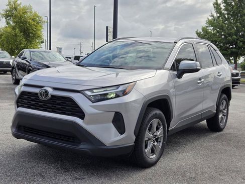 Used 2024 Toyota RAV4 XLE FWD image 1