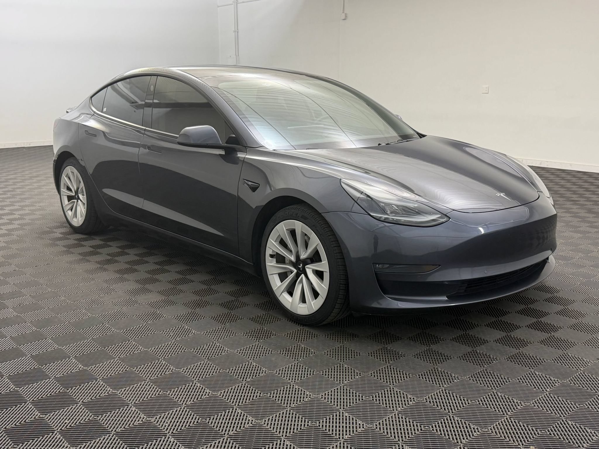 Used 2021 Tesla Model 3 Long Range AWD/4WD image 7