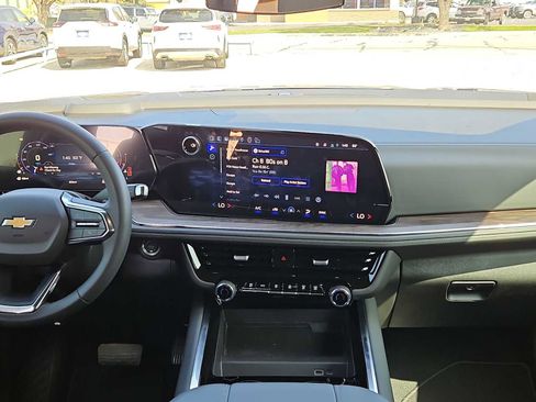 Used 2026 Chevrolet Tahoe LS image 14