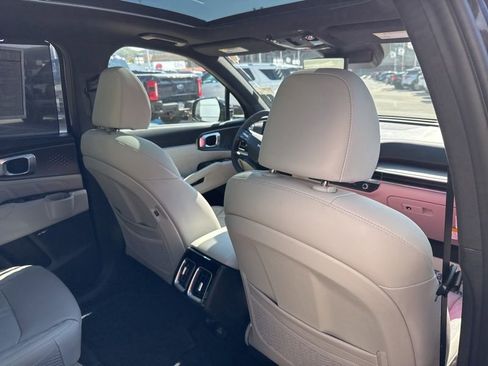 New 2026 Kia Sorento SX Prestige AWD/4WD image 16