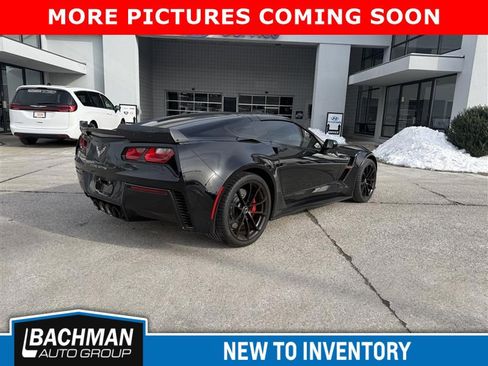 Used 2018 Chevrolet Corvette Grand Sport image 2