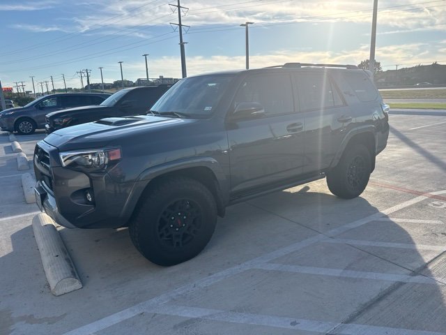 Used 2023 Toyota 4Runner TRD Off-Road Premium w/ Off Road Premium Plus Package AWD/4WD image 2