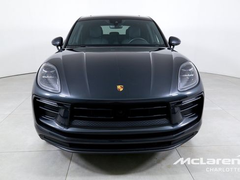 Used 2024 Porsche Macan AWD/4WD image 4
