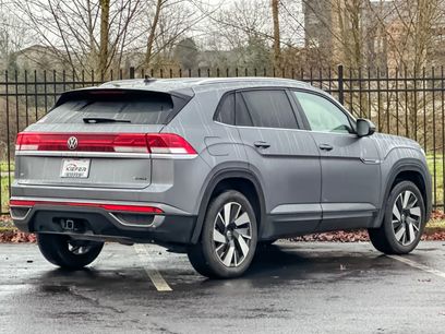 Used 2024 Volkswagen Atlas Cross Sport SE
