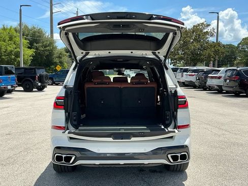 Used 2023 BMW X7 M60i w/ Executive Package AWD/4WD image 28