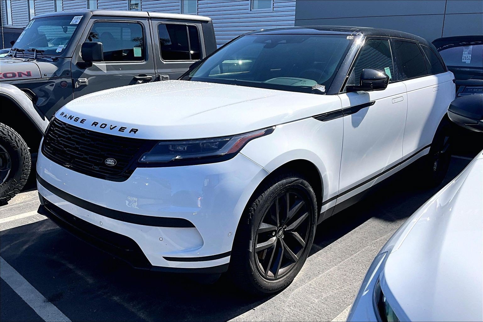 Used 2026 Land Rover Range Rover Velar S AWD/4WD image 1