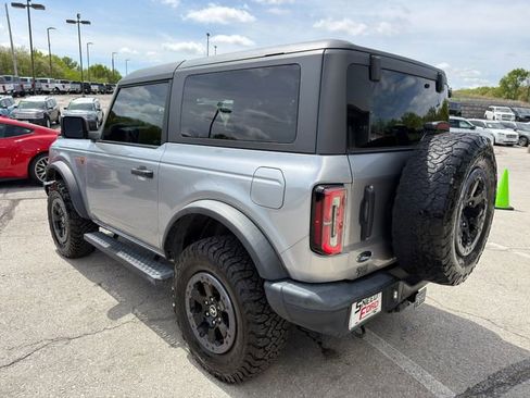 Used 2022 Ford Bronco Badlands AWD/4WD image 5