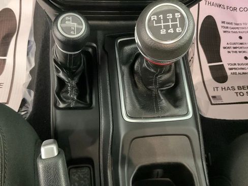 Certified 2022 Jeep Gladiator Sport w/ Trailer Tow Package image 23