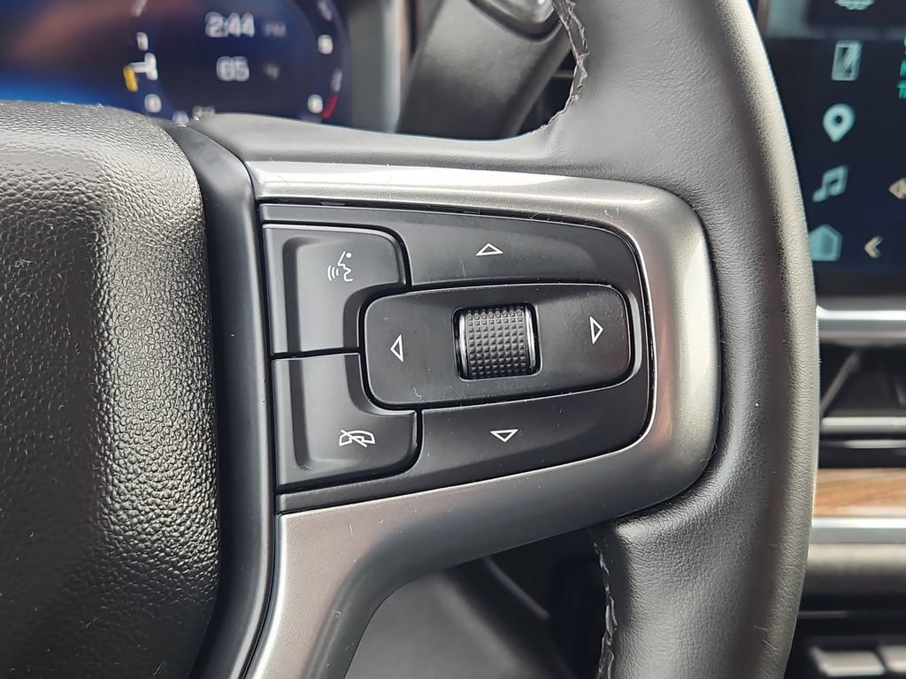 Certified 2025 Chevrolet Silverado 1500 LT AWD/4WD image 25