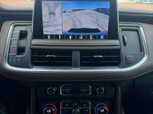 Used 2021 Chevrolet Tahoe High Country w/ Premium Package RWD image 10
