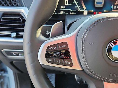 Used 2025 BMW X7 xDrive40i w/ M Sport Package image 20