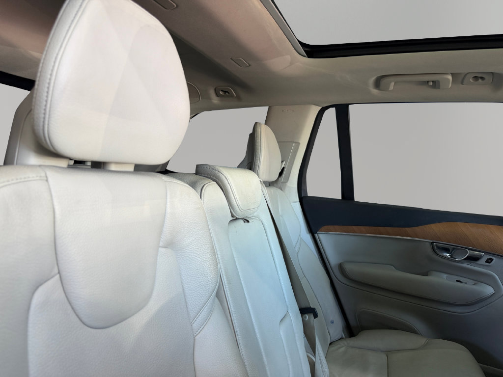 Used 2021 Volvo XC90 T8 Inscription Expression w/ Advanced Package AWD/4WD image 23